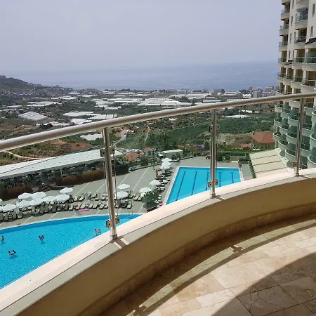 Apartment Gold City And Kargicak (Alanya)